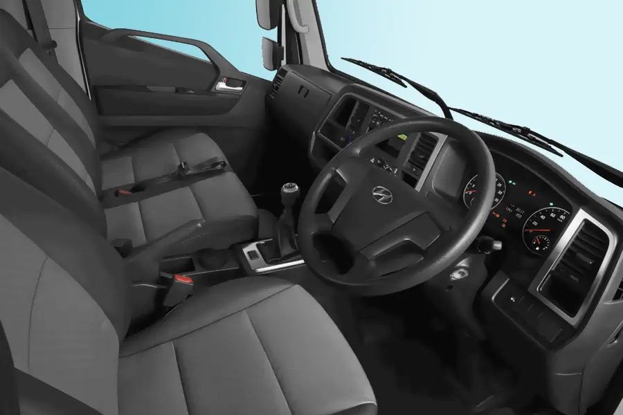 EX-8 Tipper_Interior 900 x 600 Spacious Cabin