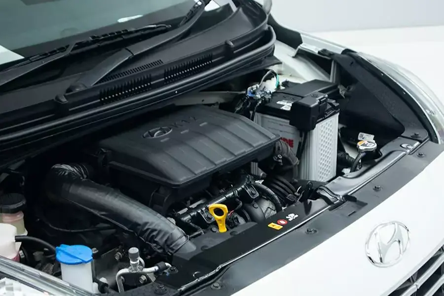 Grand i10_Performance 900 x 600 Engine