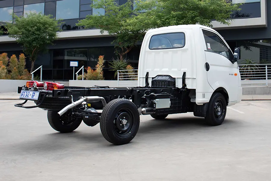 H-100 Chasis Cab_Performance 900 x 600 Spring Suspension