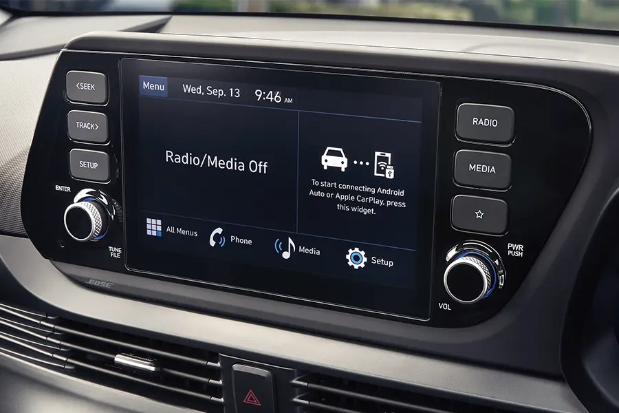 i20_Interior 900 x 600 Infotainment