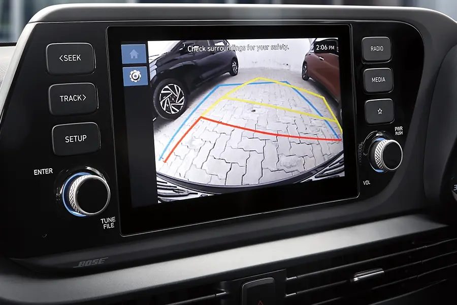 i20_Interior 900 x 600 Rear Camera