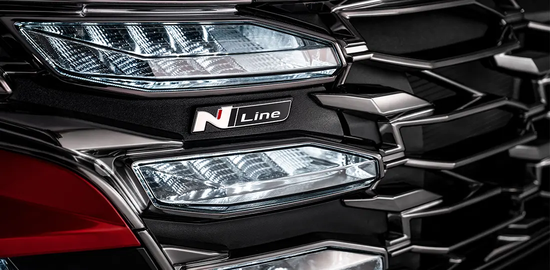 Tucson 1100 x 540 Headlamps