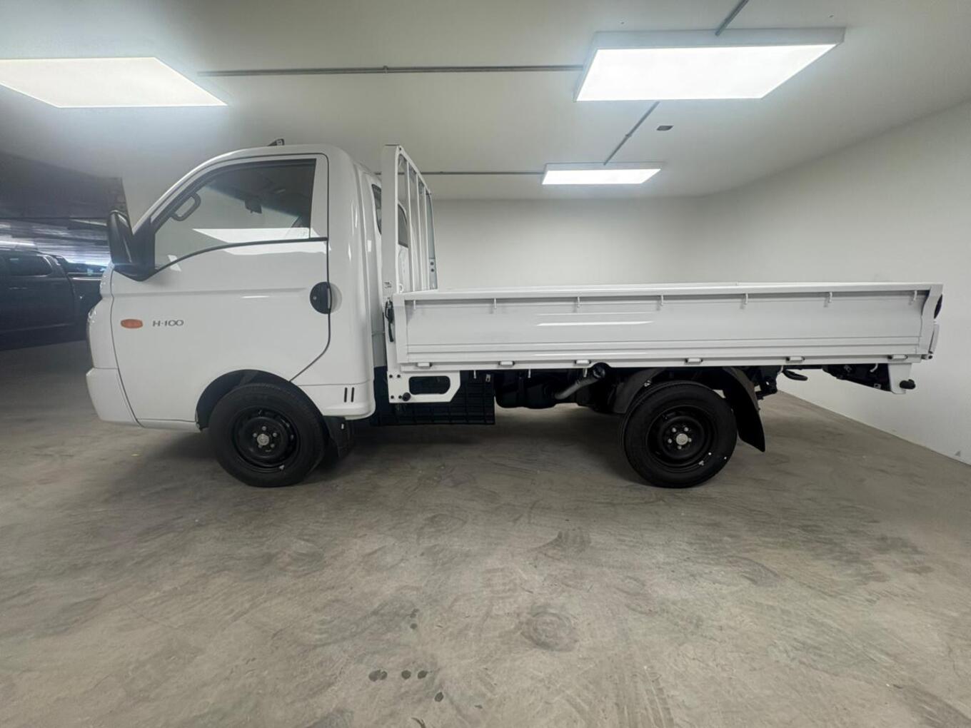 2026 Hyundai H100 H100 2.6D A/C F/C D/S thumbnail 12