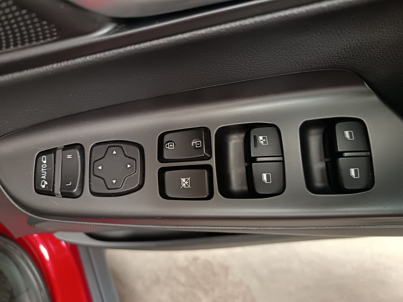 2021 Hyundai KONA KONA 2.0 EXECUTIVE A/T thumbnail 13