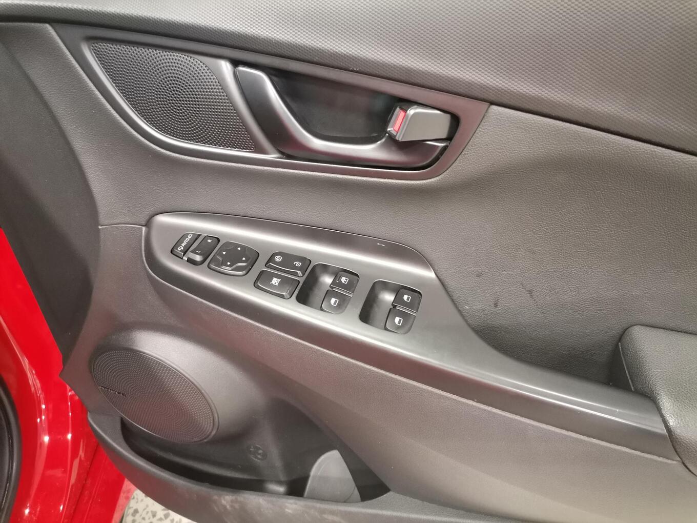 2022 Hyundai KONA N KONA N 2.0TGDI DCT thumbnail 9