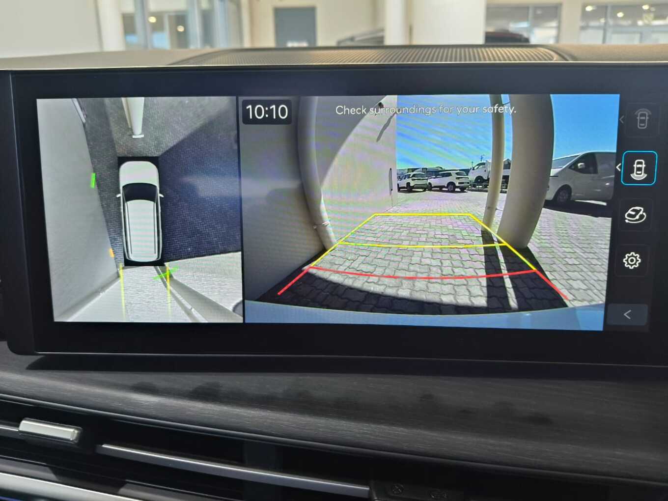 2025 Hyundai SANTE FE image 13