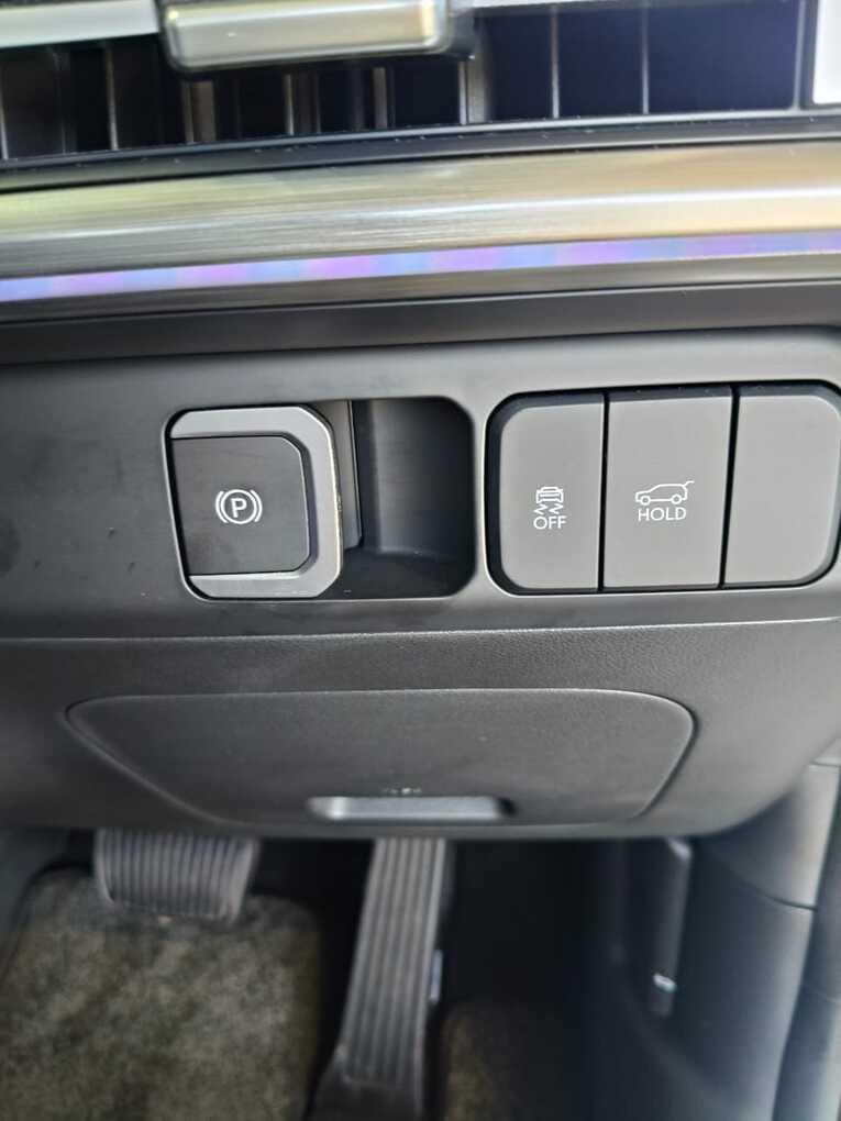 2025 Hyundai SANTE FE image 8