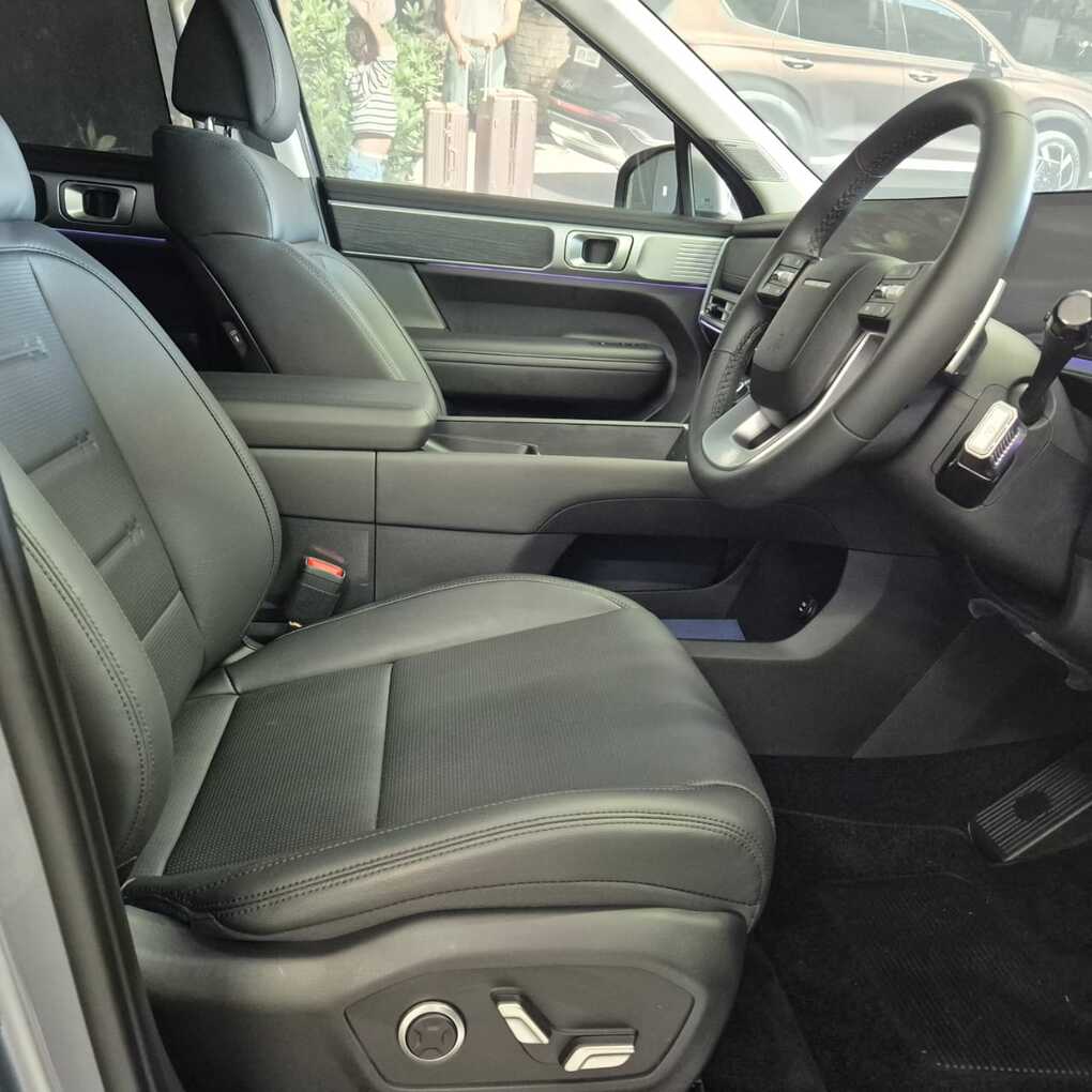2026 Hyundai SANTE FE image 14