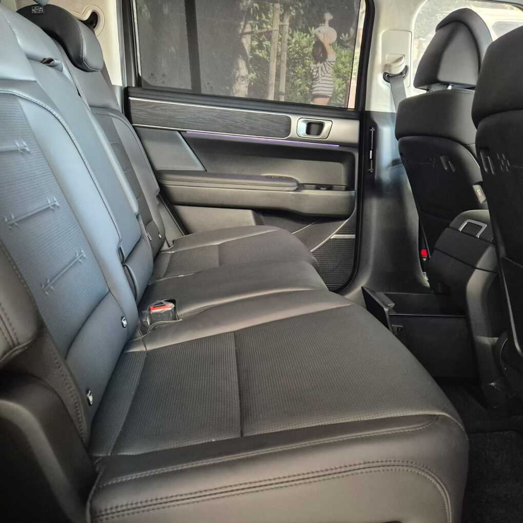 2026 Hyundai SANTE FE image 13
