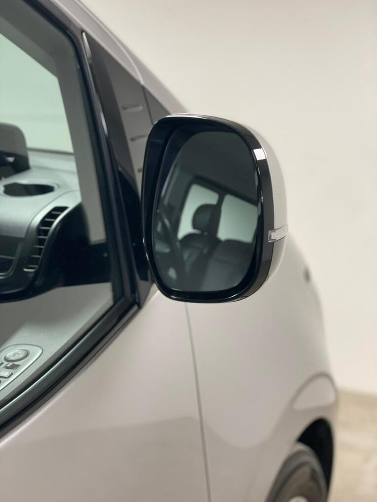 2024 Hyundai STARIA STARIA 2.2D EXECUTIVE A/T thumbnail 2