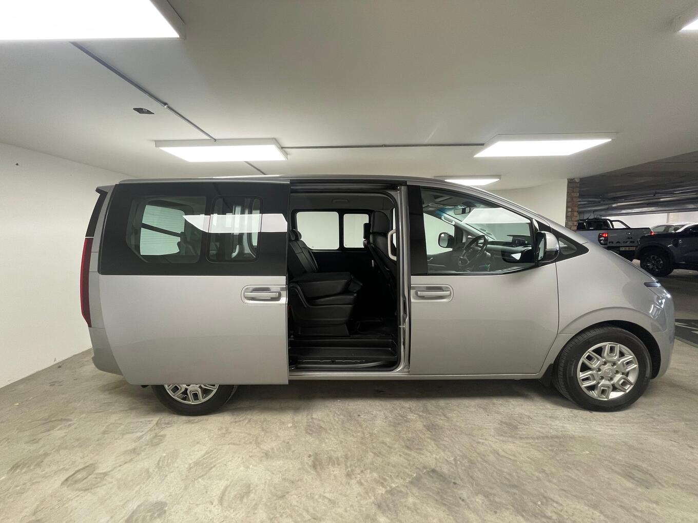 2024 Hyundai STARIA STARIA 2.2D EXECUTIVE A/T thumbnail 11