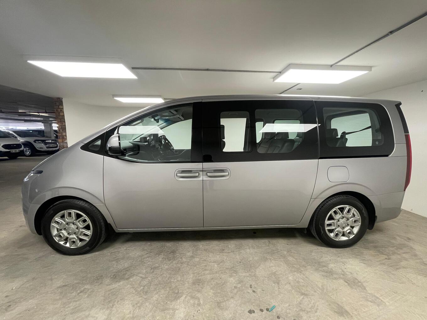 2024 Hyundai STARIA STARIA 2.2D EXECUTIVE A/T thumbnail 4