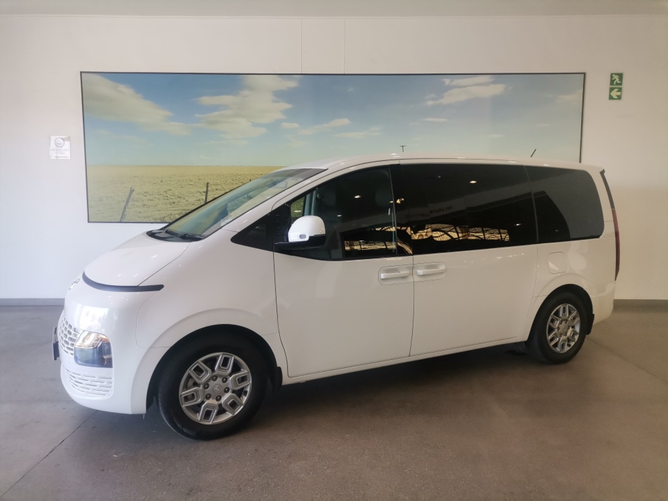 2026 Hyundai STARIA STARIA 2.2D EXECUTIVE A/T thumbnail 2