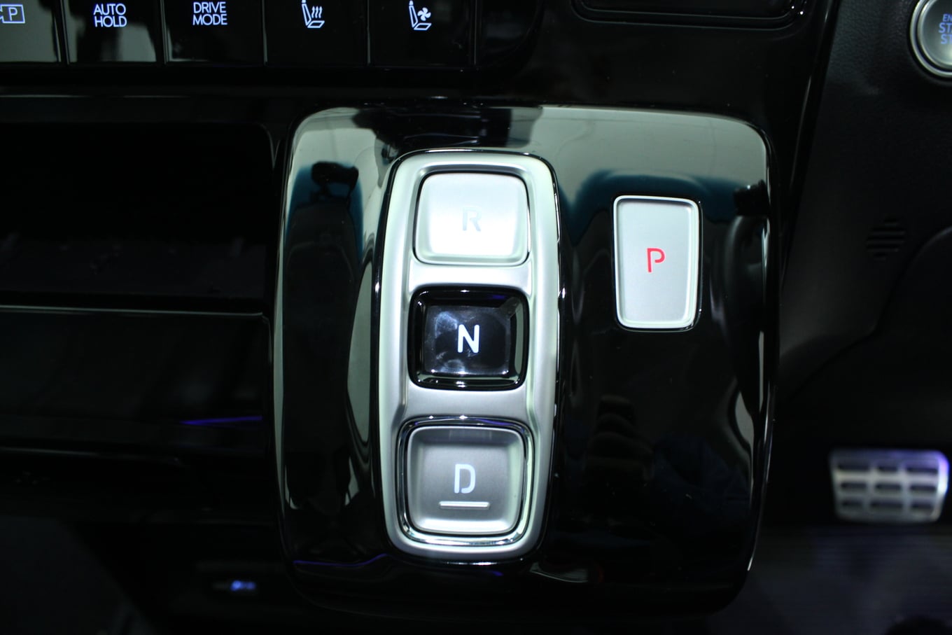 2026 Hyundai STARIA image 13