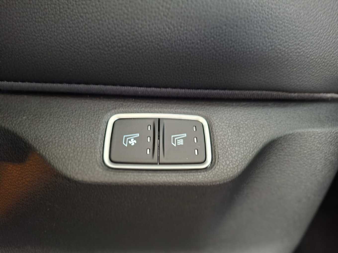 2026 Hyundai STARIA image 22