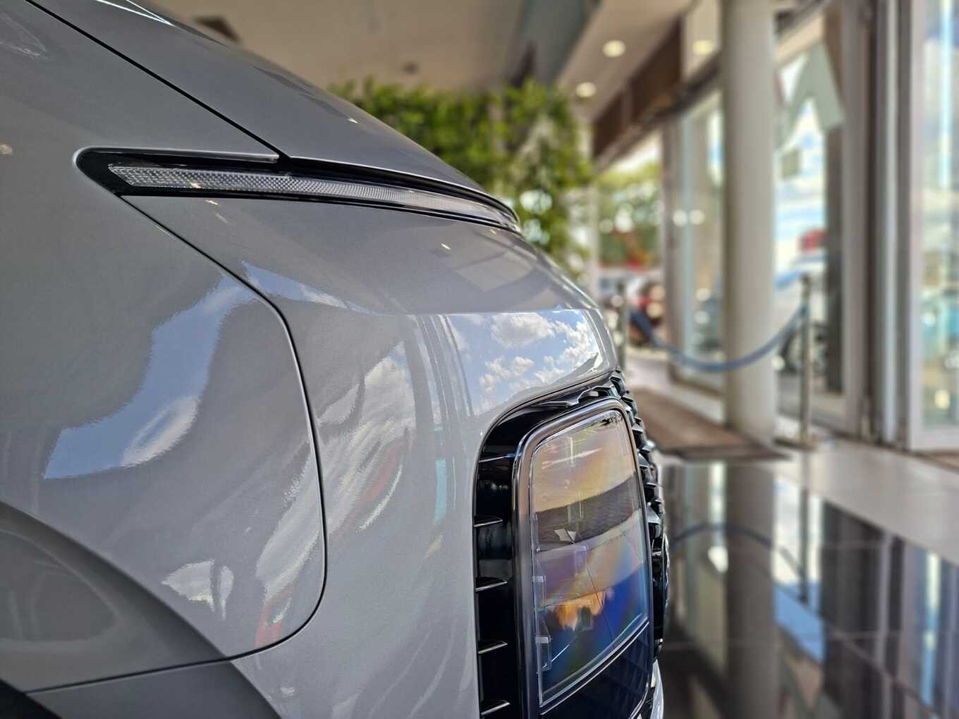 2026 Hyundai STARIA image 8
