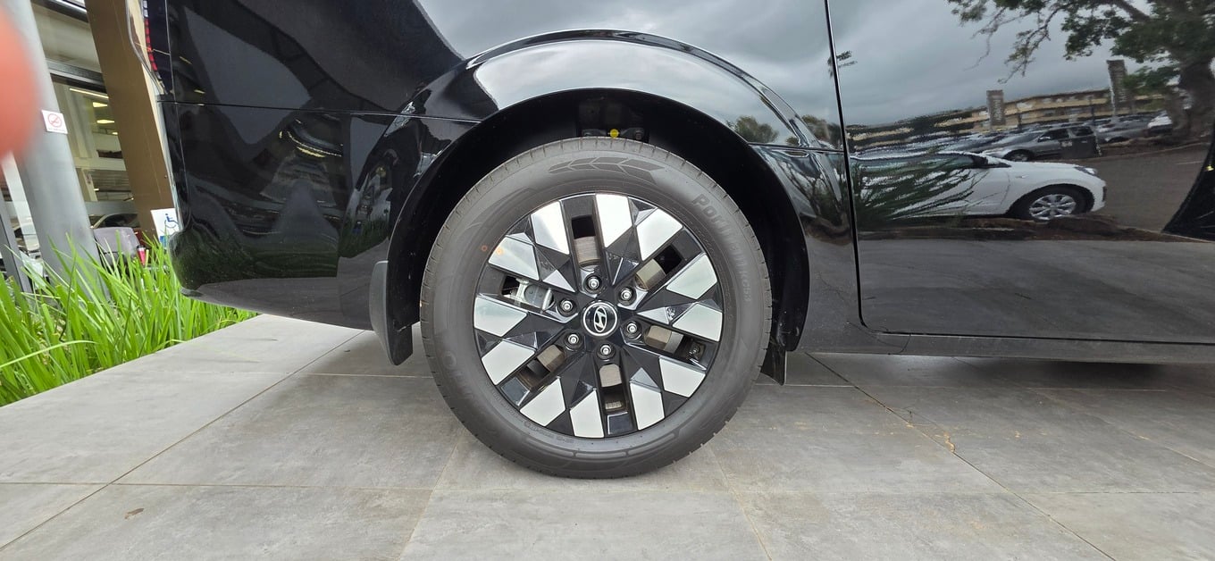 2026 Hyundai STARIA image 21