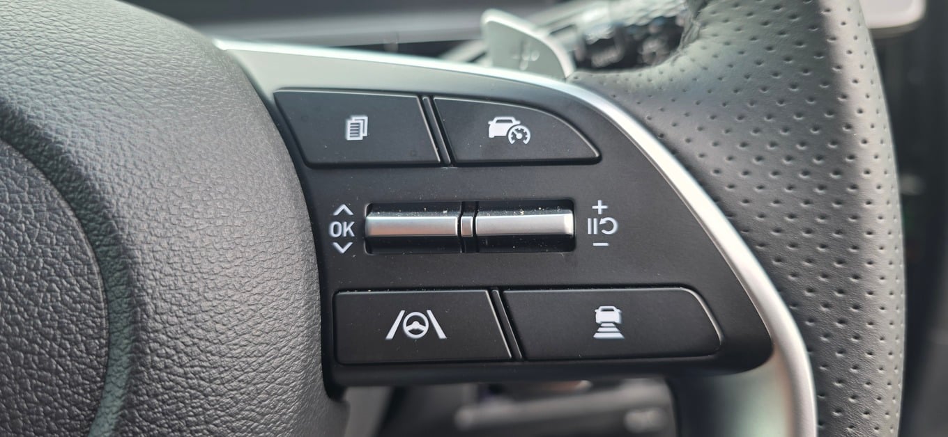 2026 Hyundai STARIA image 3