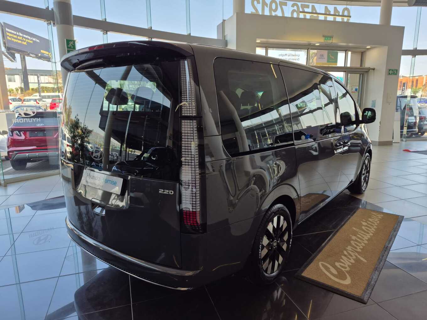 2026 Hyundai STARIA image 5