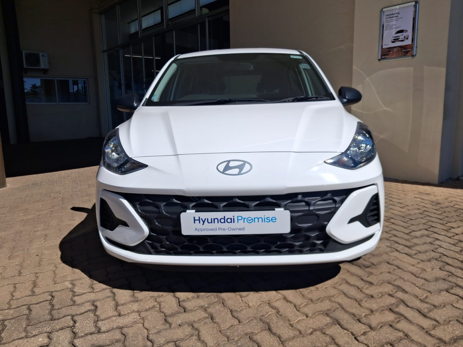 2025 HYUNDAI GRAND i10 1.0 PREMIUM M/T MY24 thumbnail 9