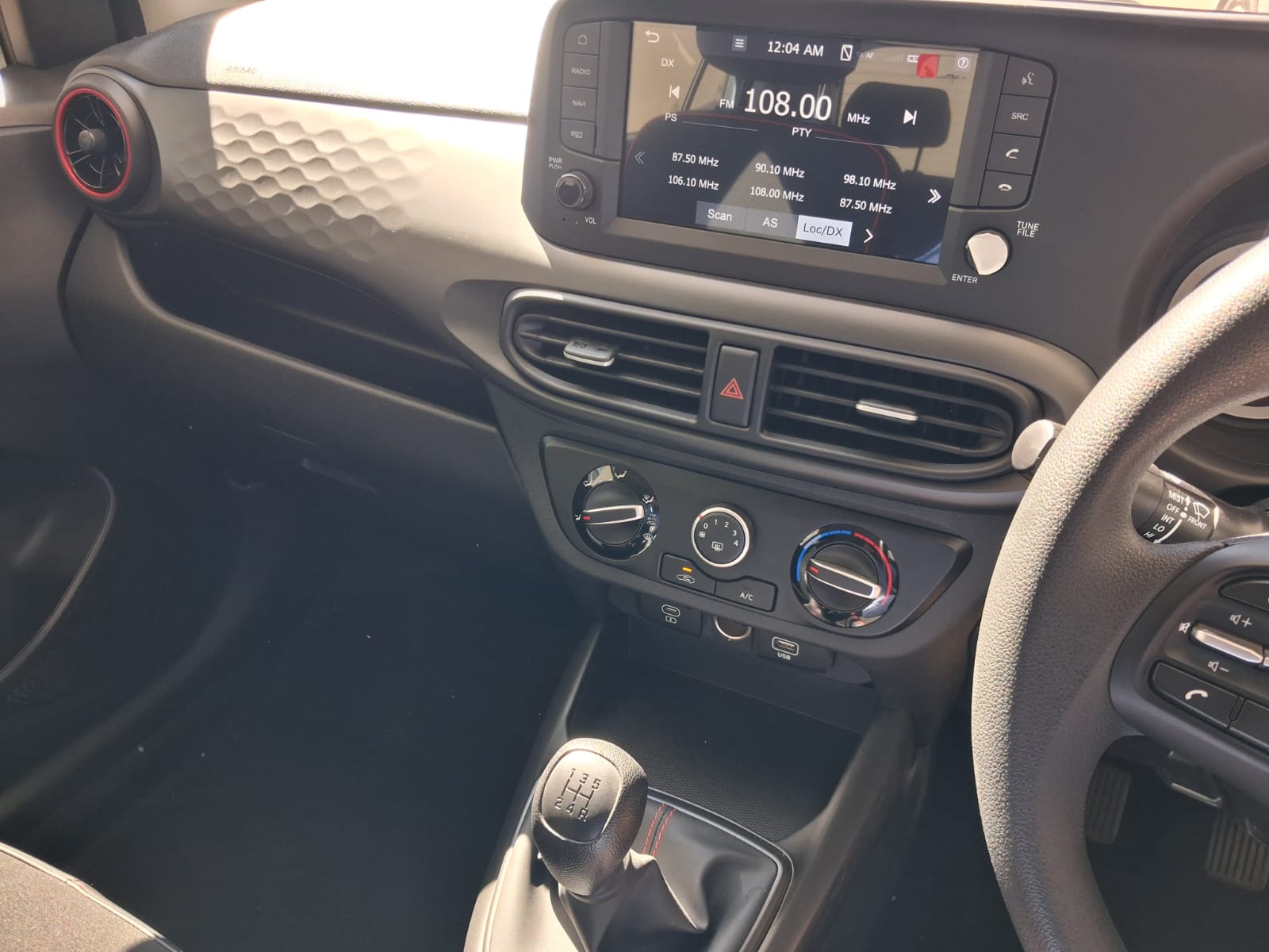 2025 HYUNDAI GRAND i10 1.0 PREMIUM M/T MY24 thumbnail 5