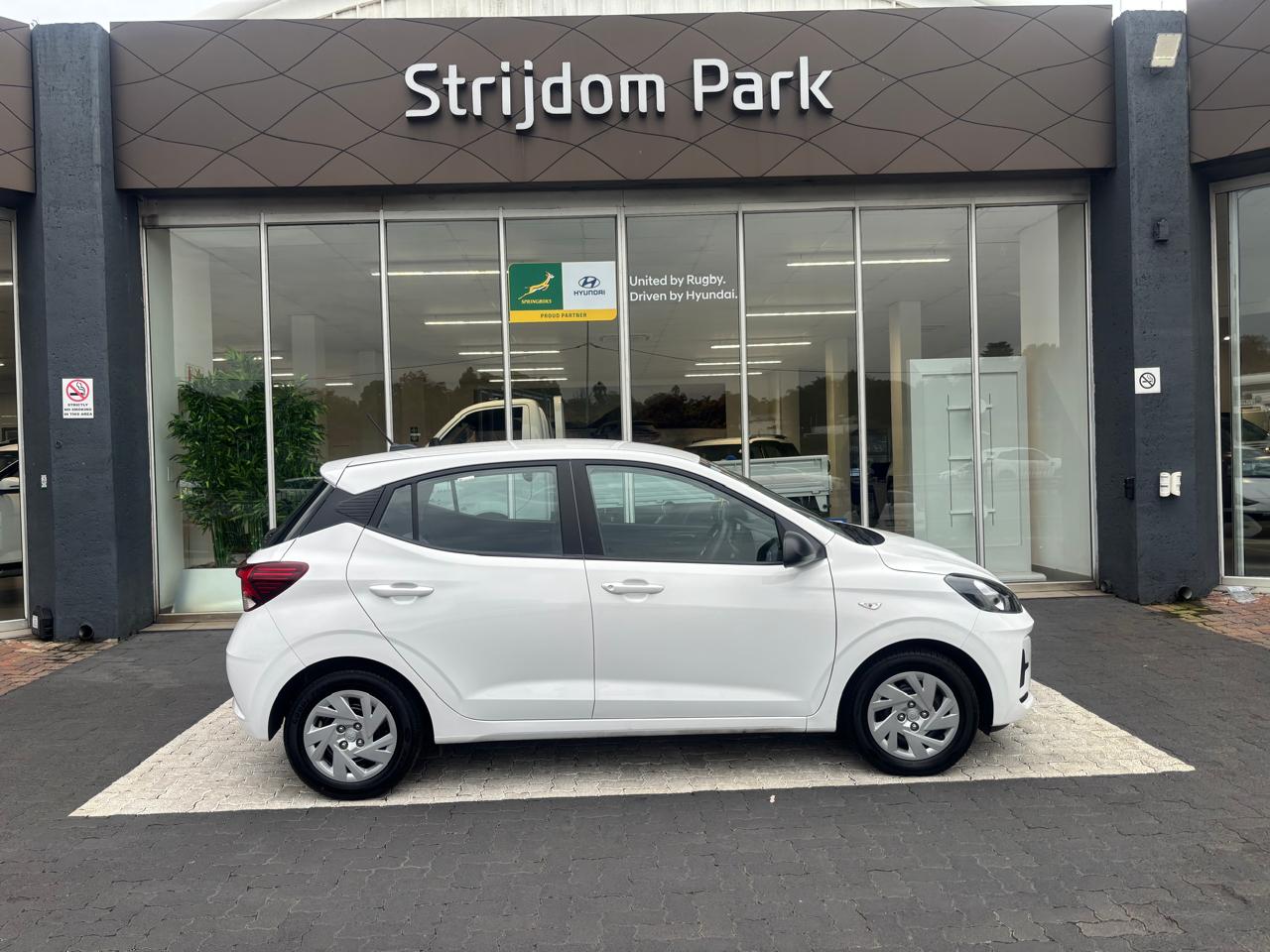 2025 HYUNDAI GRAND i10 1.2 PREMIUM A/T MY24 thumbnail 10