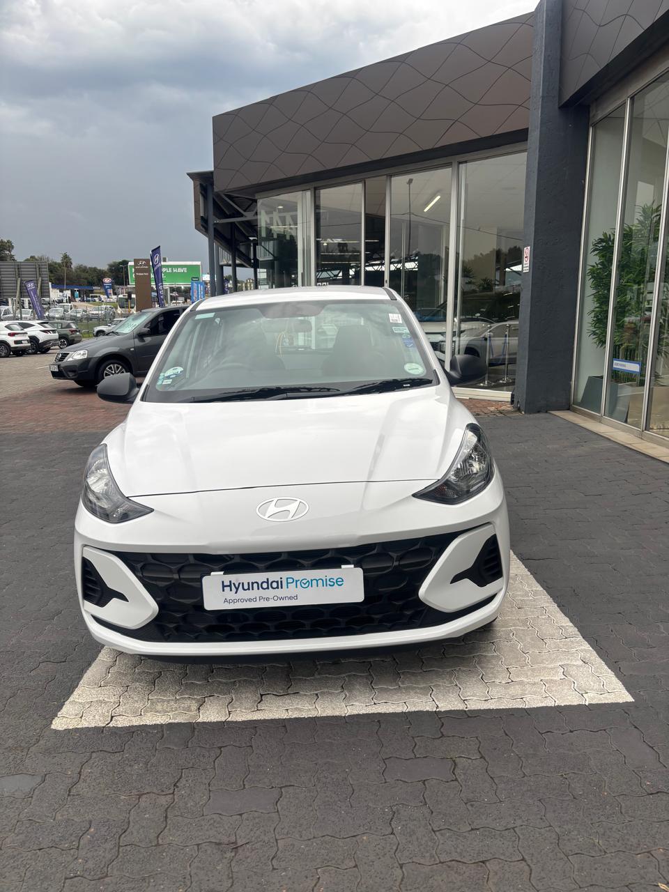 2025 HYUNDAI GRAND i10 1.2 PREMIUM A/T MY24 thumbnail 7