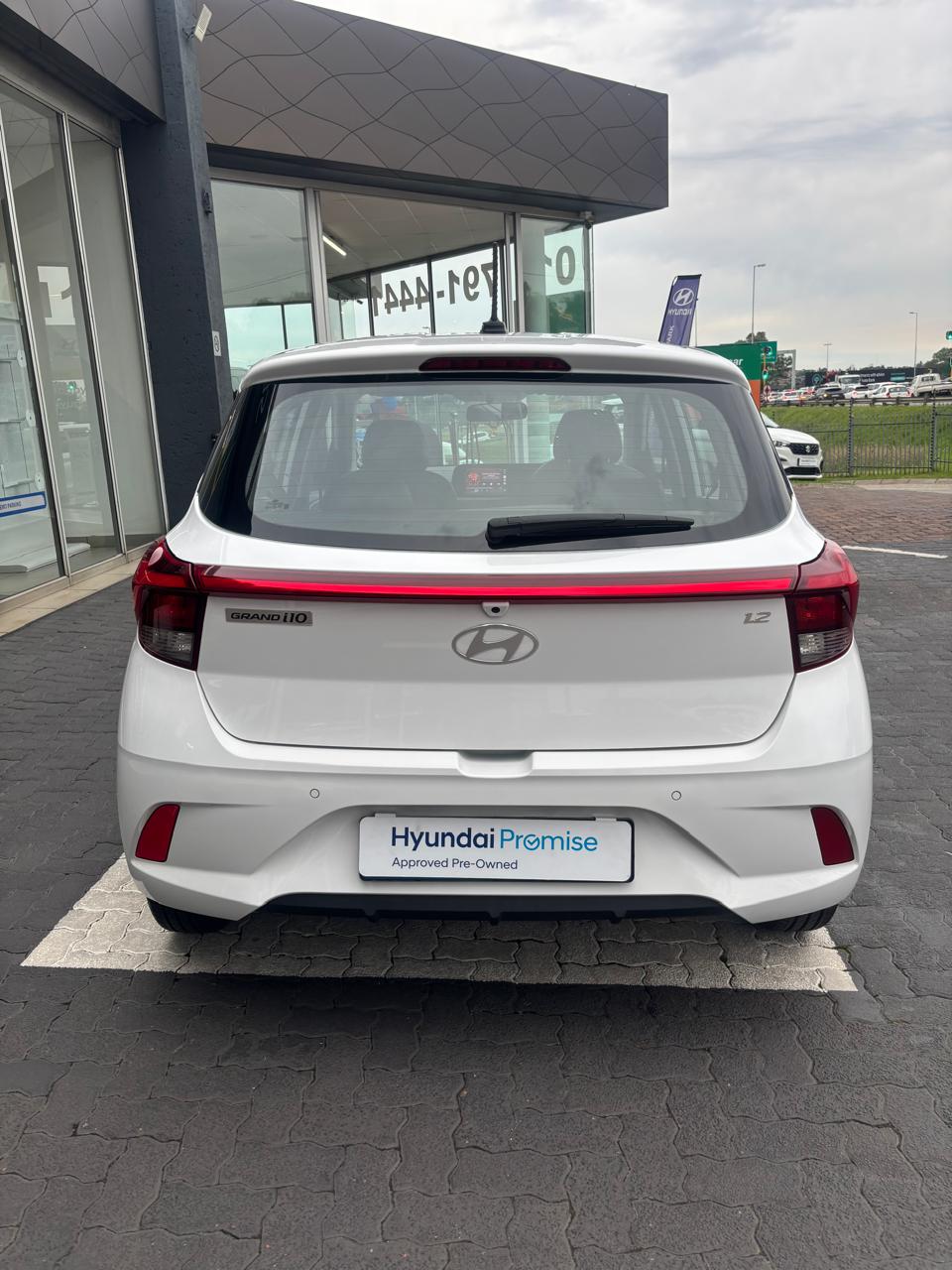 2025 HYUNDAI GRAND i10 1.2 PREMIUM A/T MY24 thumbnail 8