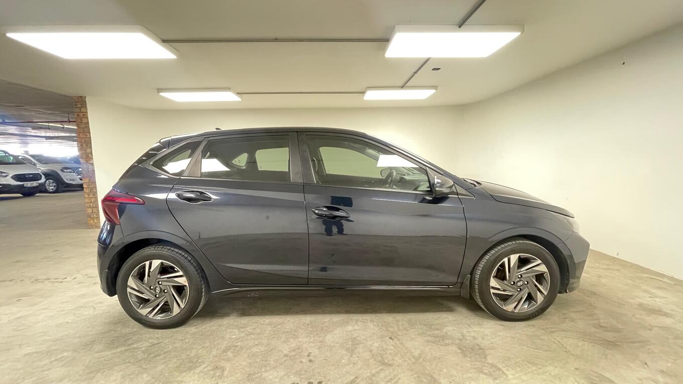 2021 Hyundai I20 i20 1.0 TGDI FLUID DCT thumbnail 11