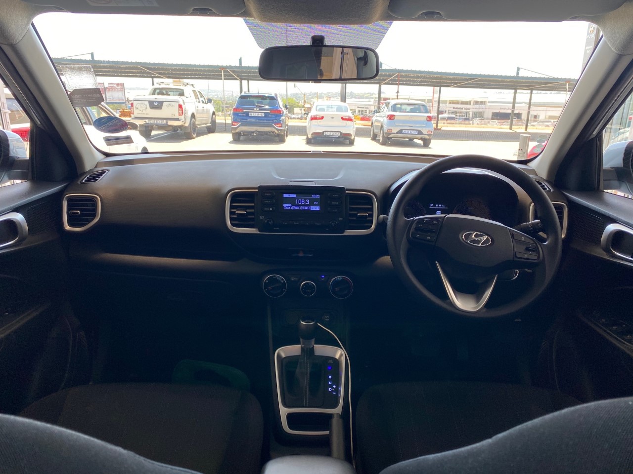 2020 HYUNDAI VENUE 1.0 TGDI MOTION DCT thumbnail 9