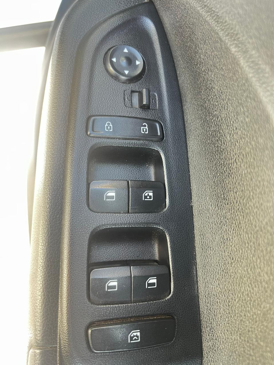 2020 HYUNDAI VENUE 1.0 TGDI MOTION DCT INFOTAINMENT thumbnail 2