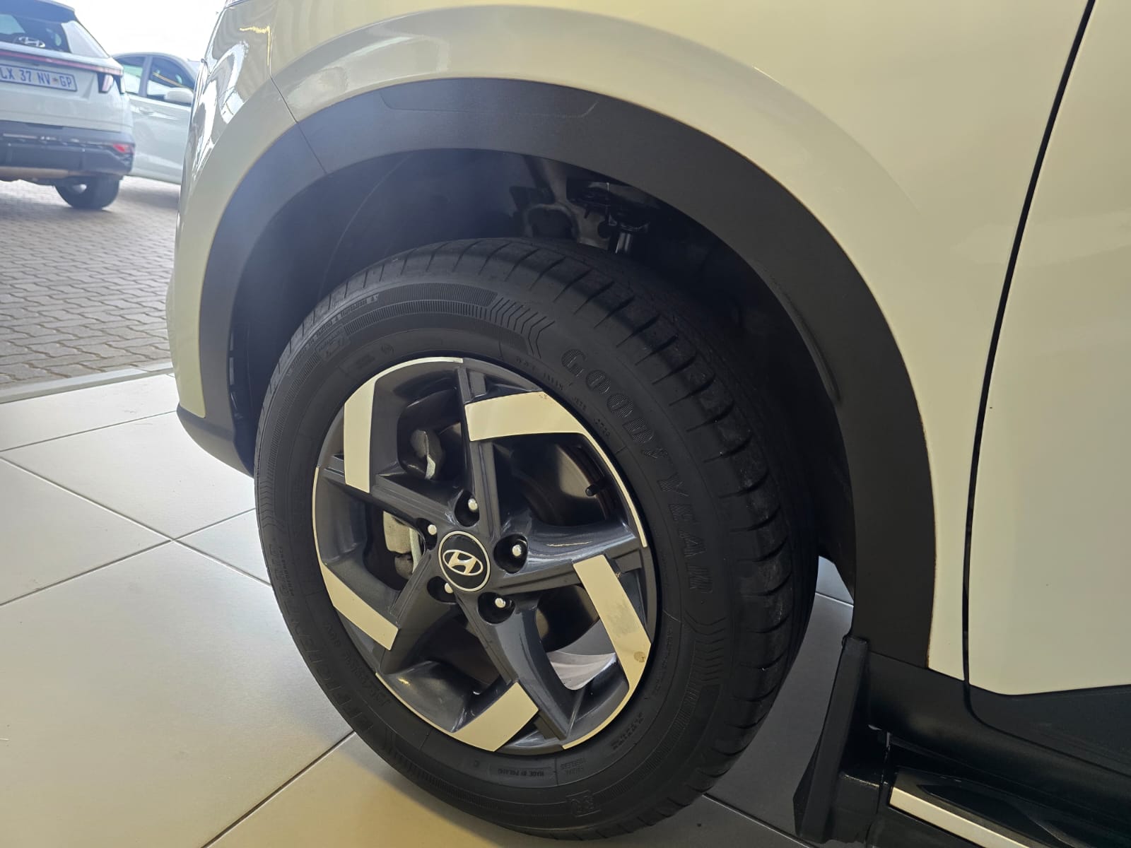 2022 HYUNDAI VENUE 1.0 TGDI FLUID DCT thumbnail 15