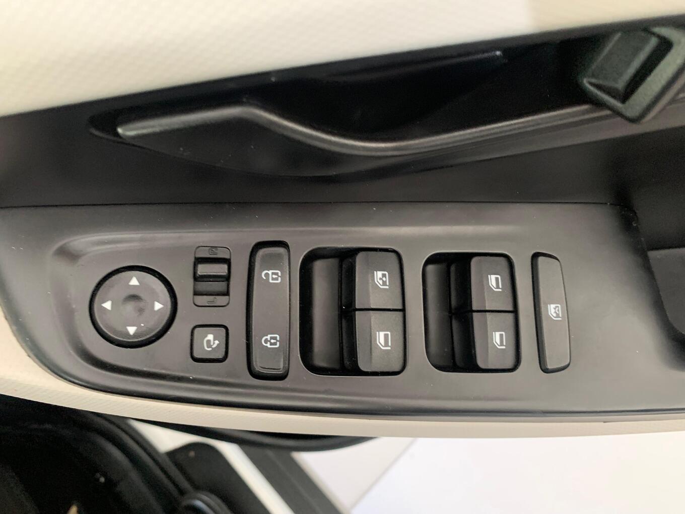 2022 Hyundai CRETA CRETA 1.5 PREMIUM thumbnail 11